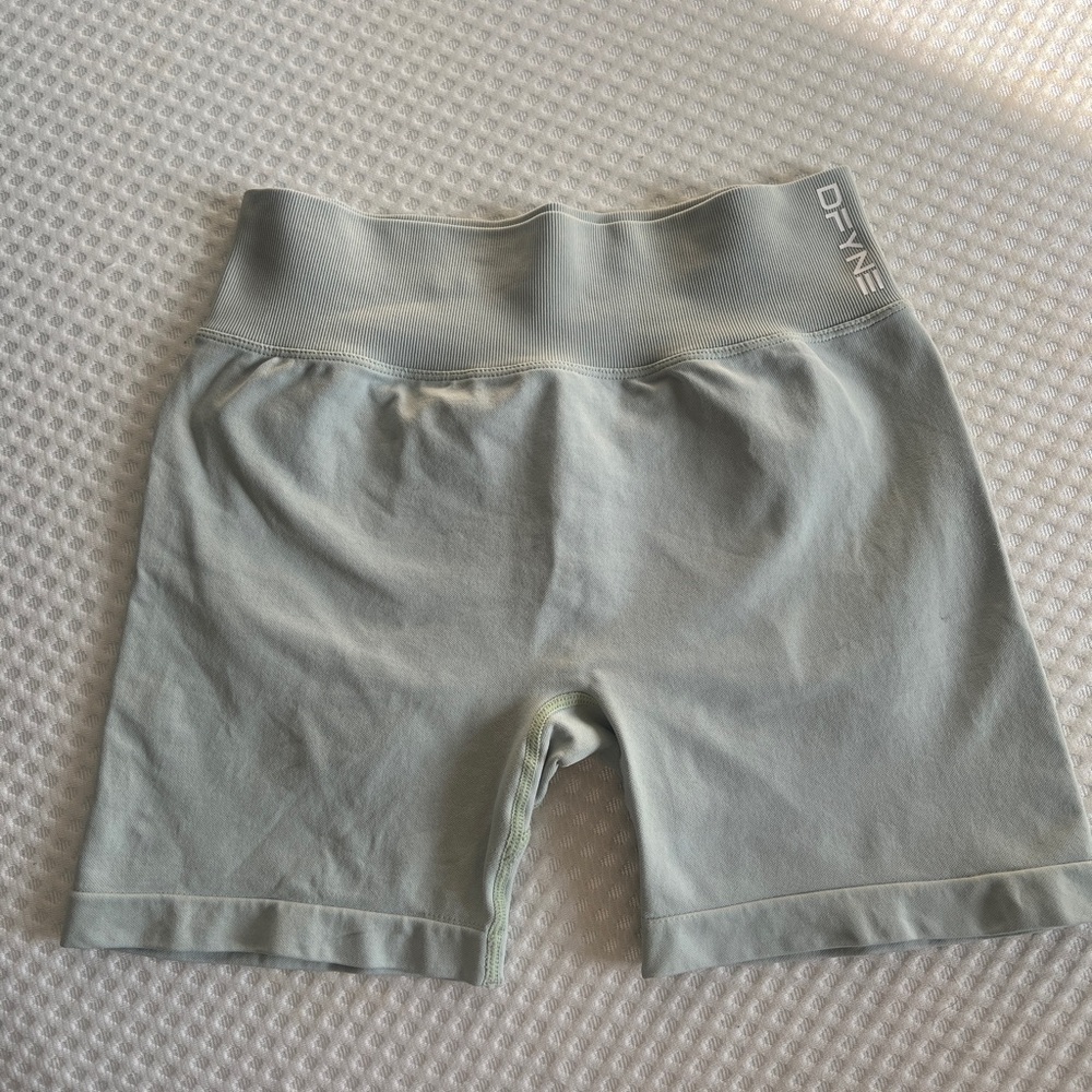 DFYNE impact 4.5” shorts